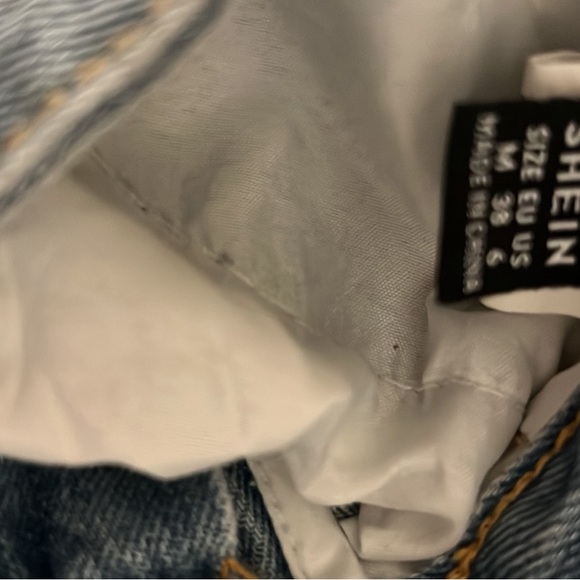 Shein jeans size M - Picture 4 of 4